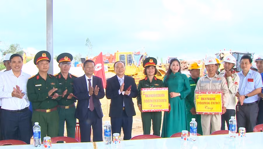 bi-thu-tinh-uy-thai-dai-ngoc-tham-chuc-tet-dau-xuan-binh-ngo-2026.jpg