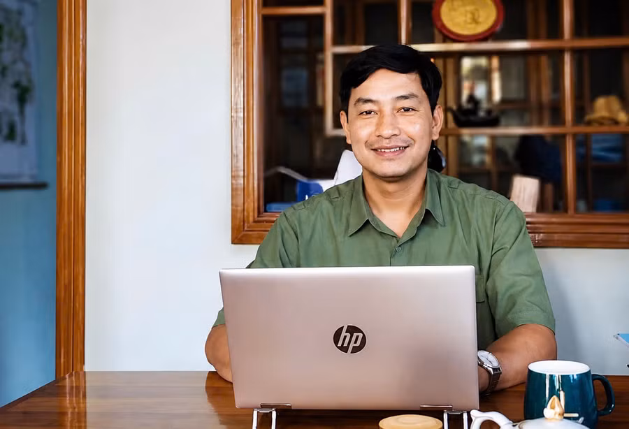 ong-ho-ngoc-tho.jpg
