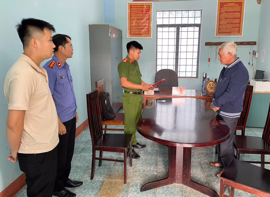 bat-dt-lua-dao-chay-an.jpg