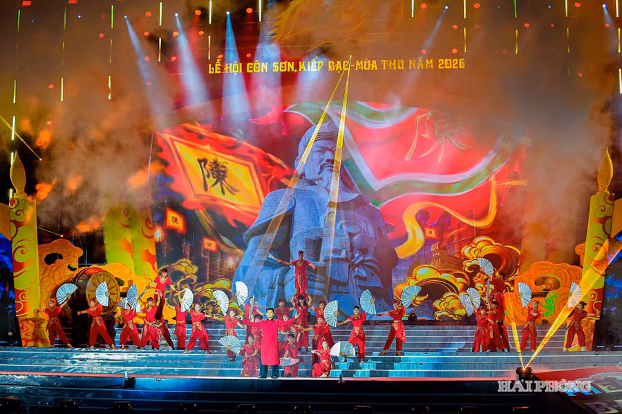 toi-nay-26-9-chinh-thuc-khai-hoi-con-son-kiep-bac-voi-nhieu-hoat-dong-dac-sac.jpg