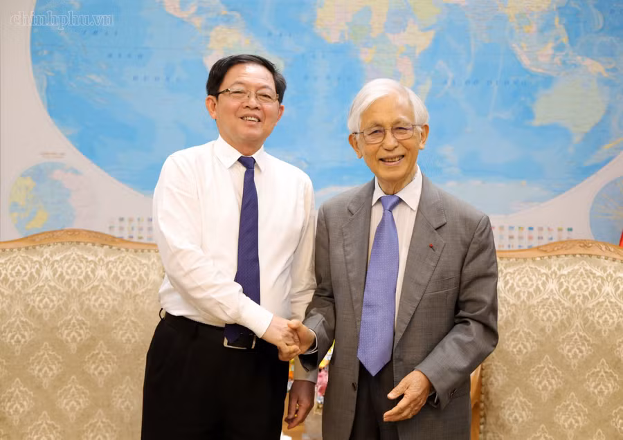 pho-thu-tuong-ho-quoc-dung-tiep-xa-giao-gs-tran-thanh-van.png