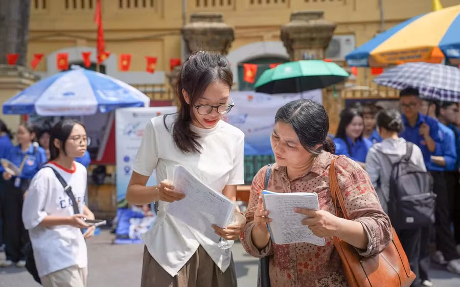 du-kien-bo-diem-cong-ielts-tu-nam-2027-chung-chi-ngoai-ngu-con-duoc-dung-the-nao-6854.jpg
