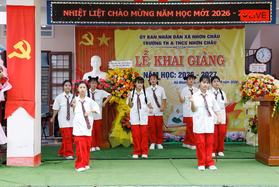 3-9789.jpg