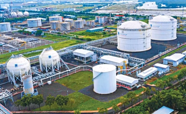 nhieu-du-an-dien-lng-thuoc-dien-danh-muc-trong-diem-cua-nang-luong-quoc-gia-trong-giai-doan-toi.jpg