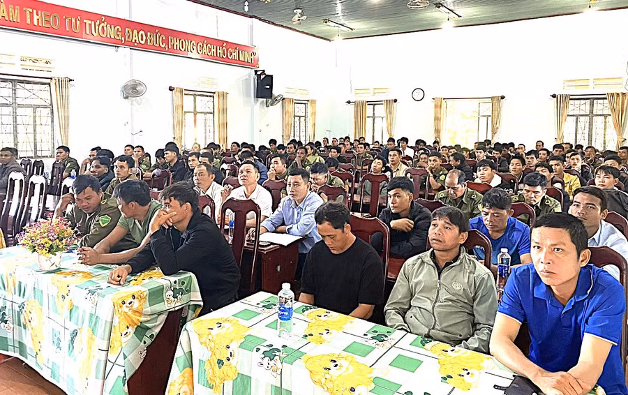 luc-luong-bao-ve-antt-co-so-thuoc-13-xa-thi-tran-tham-gia-cac-lop-boi-duong-huan-luyen-nghiep-vu-tai-trung-tam-chinh-tri-huyen-2412.jpg