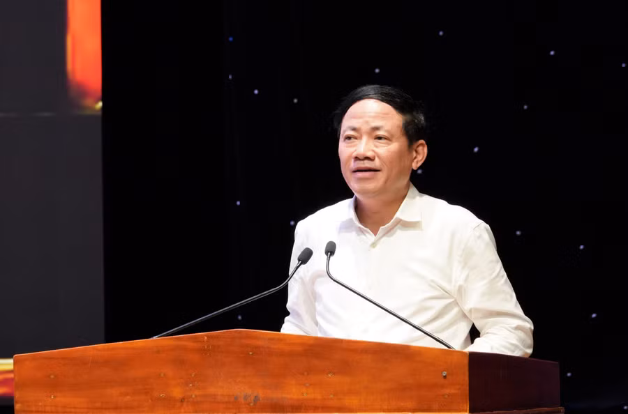 chu-tich-ubnd-tinh-pham-anh-tuan-yeu-cau-xay-dung-cu-the-phuong-an-va-ke-hoach-tang-truong-nam-2026.jpg