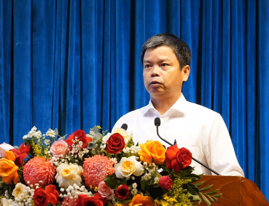 pho-chu-tich-ubnd-tinh-nguyen-huu-que.jpg