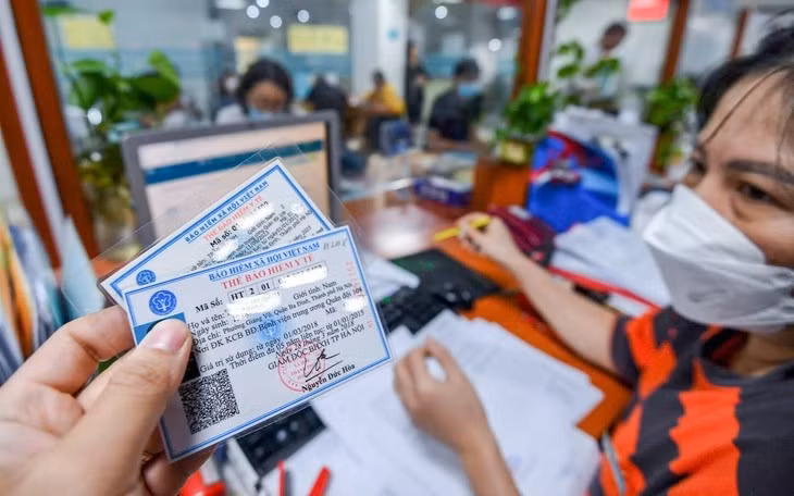 benh-vien-duoc-de-xuat-tu-tra-cuu-du-lieu-nguoi-dan-khong-phai-xuat-trinh-giay-to-khi-kham-bhyt.jpg