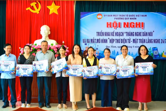 Phường Quy Nhơn ra mắt mô hình “Hộp thư điện tử - Mặt trận lắng nghe 24/7”