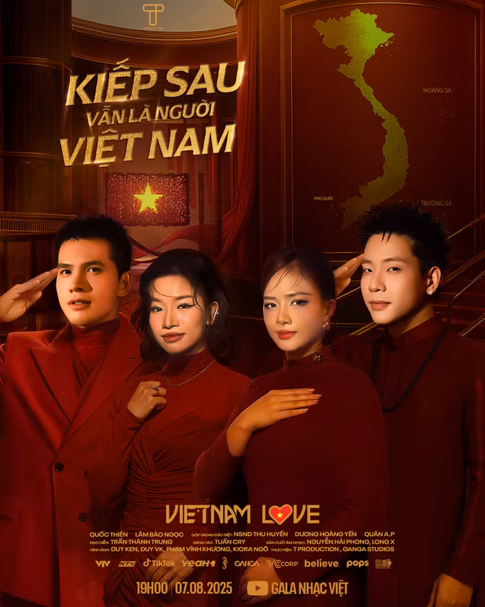 "Kiếp sau vẫn là người Việt Nam" gây sốt dù mới được nhá hàng