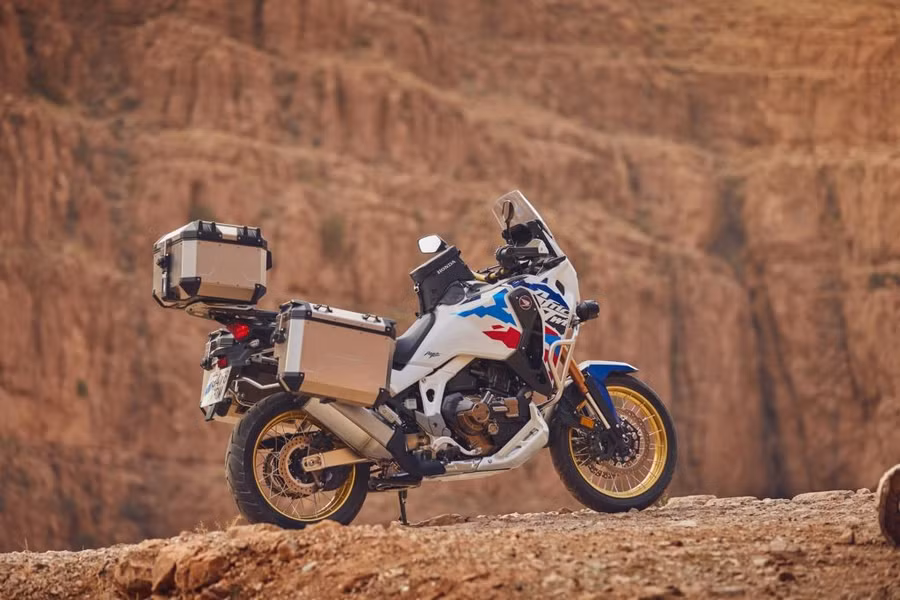 xehay-crf1100l-250225-6.jpg