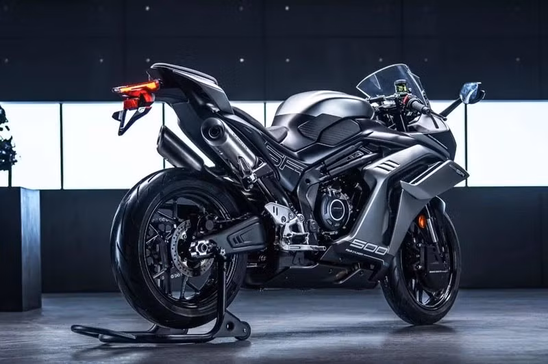 cfmoto-500sr-5.jpg