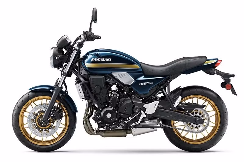 kawasaki-z650-rs-2027-3.jpg