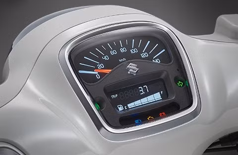 xe-ga-phong-cach-chau-au-suzuki.jpg