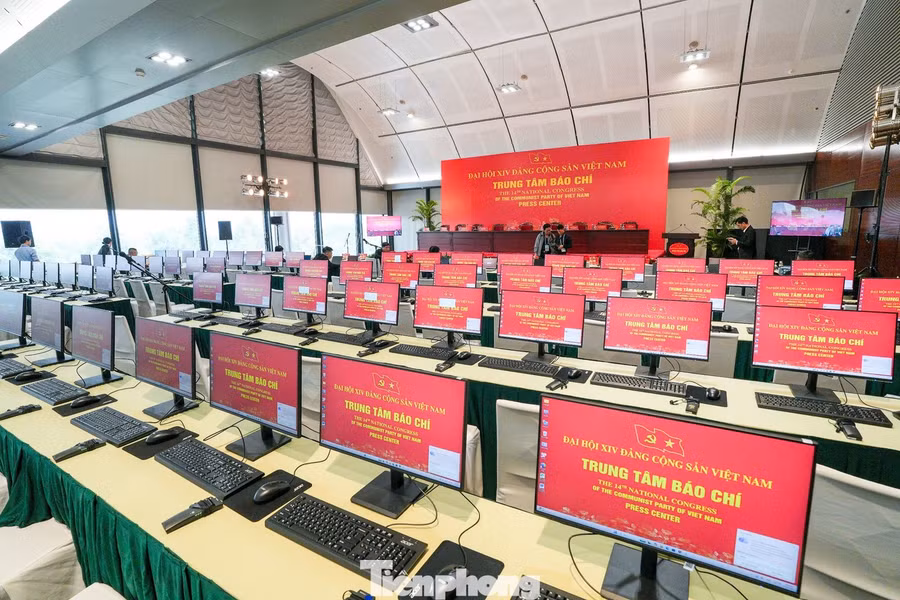 Trung tâm báo chí tại Đại hội XIV. Hàng trăm phóng viên cơ quan thông tấn, báo chí trong và ngoài nước sẽ tham dự đưa tin theo chương trình Đại hội.