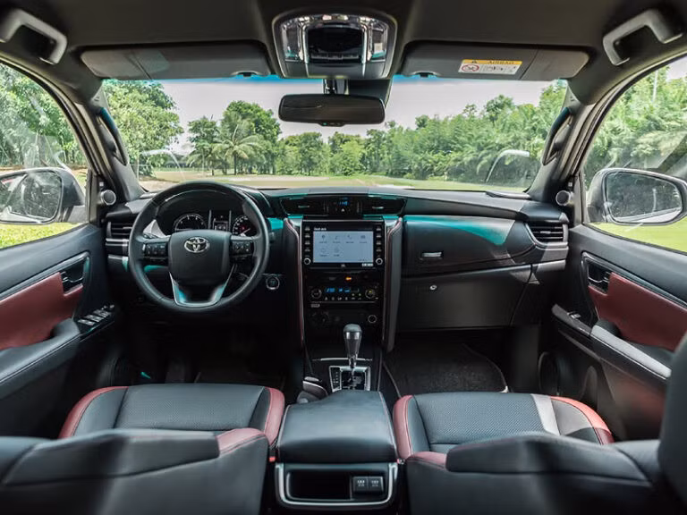 fortuner-07-768x576-5115.jpg