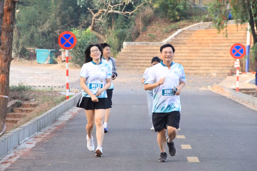 moi-km-tuong-ung-1000-dong-gop-vao-quy-1-trieu-cay-xanh.jpg