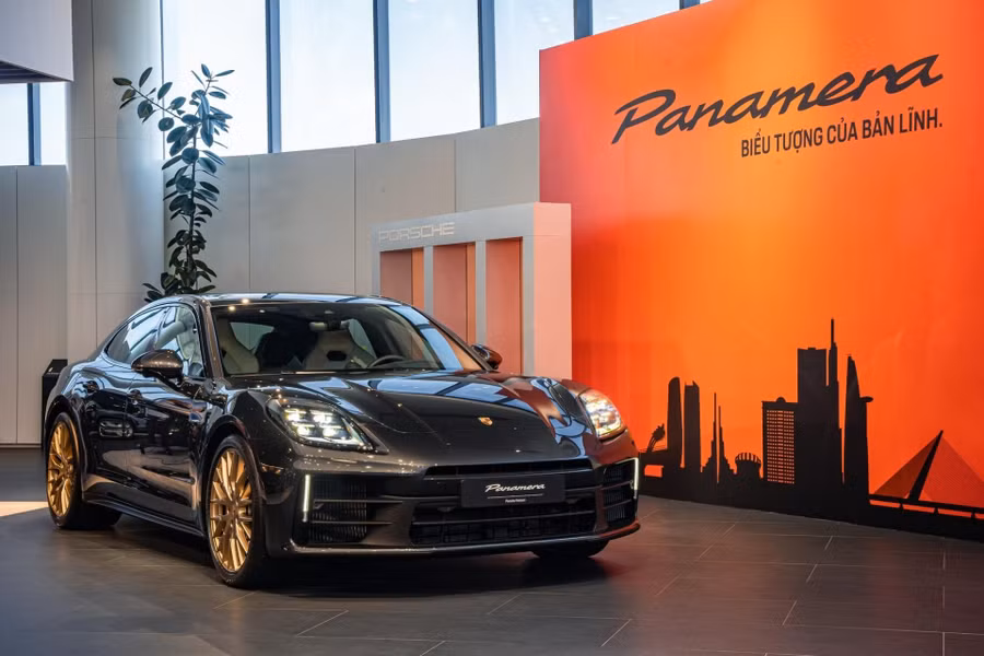 porsche1.jpg