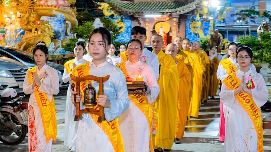 chua-hien-nam-phuong-quy-nhon-nam.png
