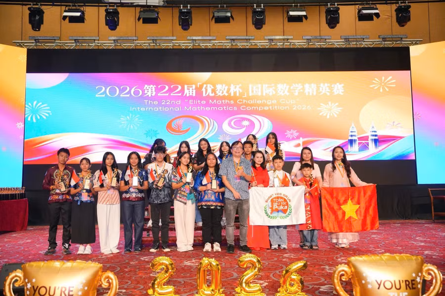 hoc-sinh-gia-lai-dat-thanh-tich-cao-tai-cuoc-thi-toan-hoc-quoc-te-emcc-2026.jpg