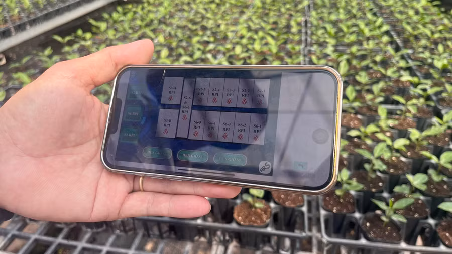 dieu-khien-tu-xa-tren-smartphone.jpg