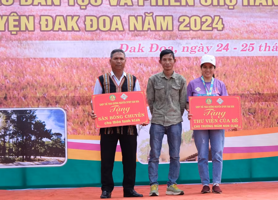 bd6a4a5252cae994b0db2.jpg