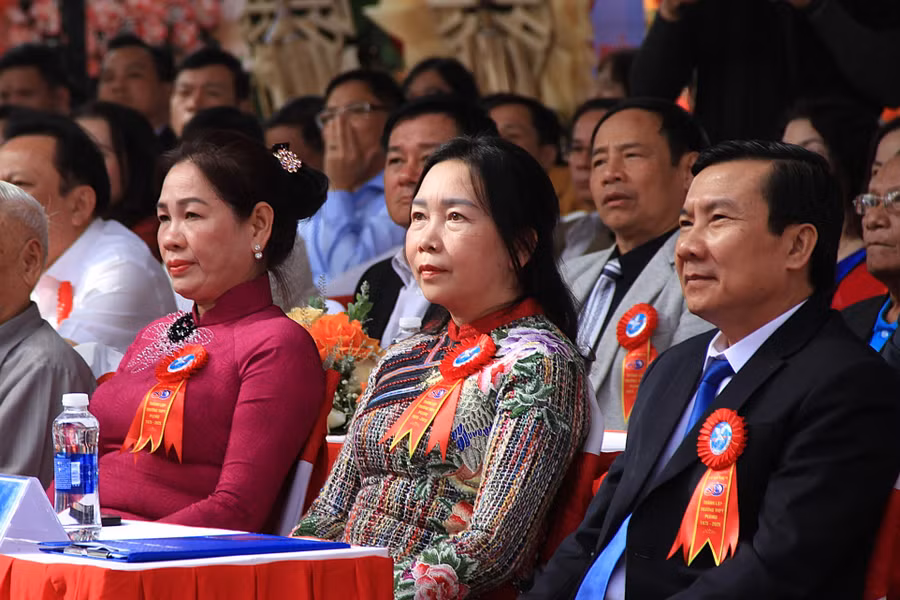 lanh-dao-tinh-tham-du.jpg