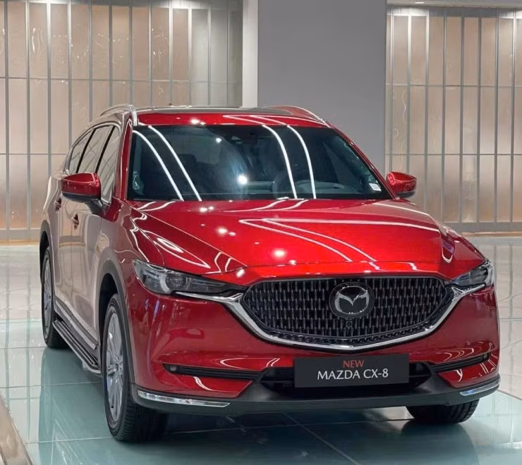 mazda-cx8-ngoai-that.jpg