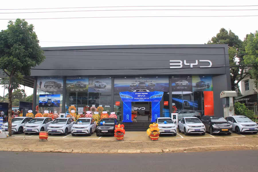 showroom-byd-thuan-minh-gia-lai-tai-so-662a-le-duan-phuong-an-phu-duoc-dau-tu-theo-tieu-chuan-cua-byd.jpg