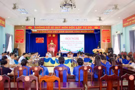 Thường trực Đảng ủy phường An Phú chủ trì hội nghị đối thoại với thế hệ trẻ, lắng nghe tâm tư và định hướng vai trò của thanh niên.