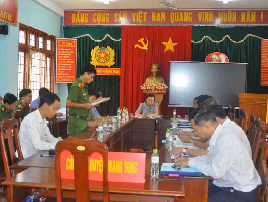 Quang cảnh buổi giám sát.Ảnh: R.H