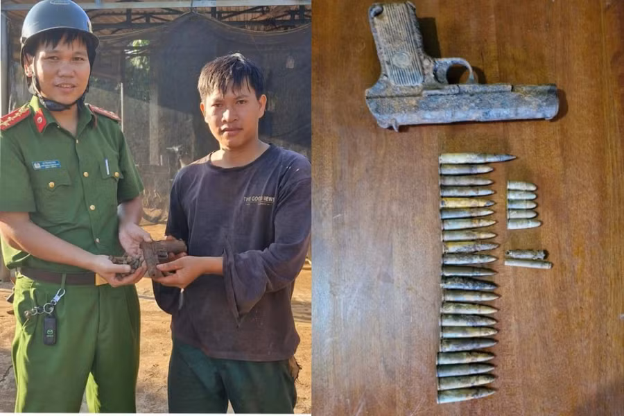 Anh Kpuih Sinh giao nộp khẩu súng K54 cùng nhiều viên đạn các loại cho Công an huyện Chư Sê. Ảnh:cơ quan Công an Anh Kpuih Sinh giao nộp khẩu súng K54 cùng nhiều viên đạn các loại cho Công an huyện Chư Sê. Ảnh:cơ quan Công an