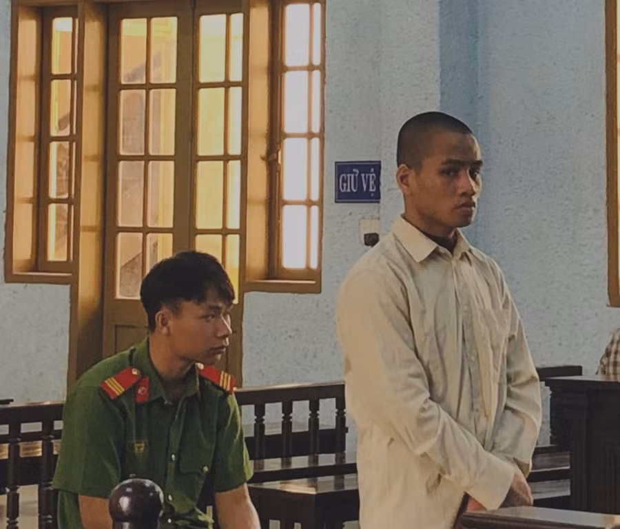 Bị cáo Kpă Kút tại phiên tòa. Ảnh: T.D Bị cáo Kpă Kút tại phiên tòa. Ảnh: T.D