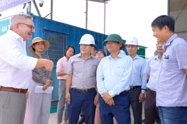 Phó Chủ tịch UBND tỉnh Nguyễn Tự Công Hoàng kiểm tra tiến độ một số dự án tại Becamex Bình Định