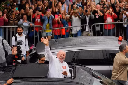 Bầu cử Brazil: Ông Lula đảo ngược thế bất lợi, tiếp tục nhiệm kỳ thứ tư