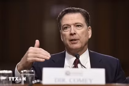 Cựu Giám đốc FBI James Comey đối mặt cáo buộc mới về tiết lộ thông tin mật