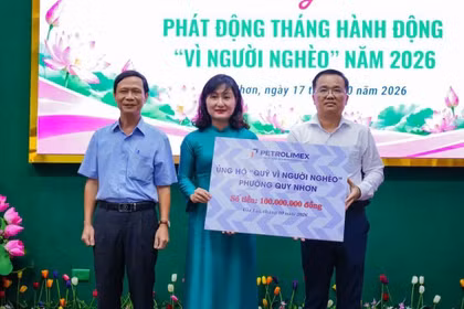 Phường Quy Nhơn huy động trên 360 triệu ủng hộ Quỹ “Vì người nghèo”
