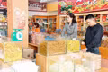 Người dân Gia Lai sắm Tết