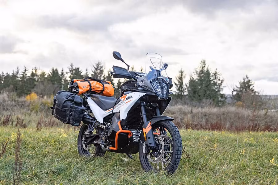 touratech-motorrad-ktm790adventure-start-8405-3816.jpg