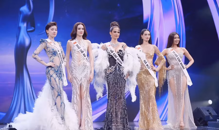 Top 5 Miss Universe Vietnam 2026. Ảnh: Cắt từ clip của Five6 TV. Ảnh: Cắt từ clip của Five6 TV