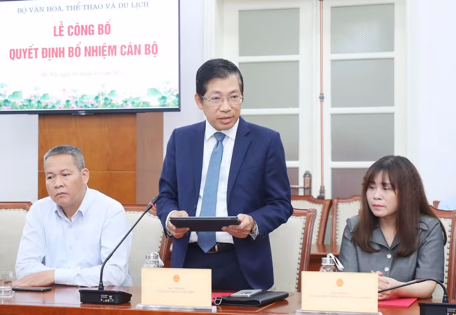 Ông Lưu Đình Phúc - Cục trưởng Cục Báo chí - giữ chức Cục trưởng Cục Xuất bản và Thư viện. Ảnh: Bộ VHTTDL.