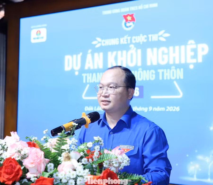 Anh Cảnh Chí Quân - Uỷ viên BCH, Phó Trưởng ban Công tác Thanh thiếu nhi Trung ương Đoàn.