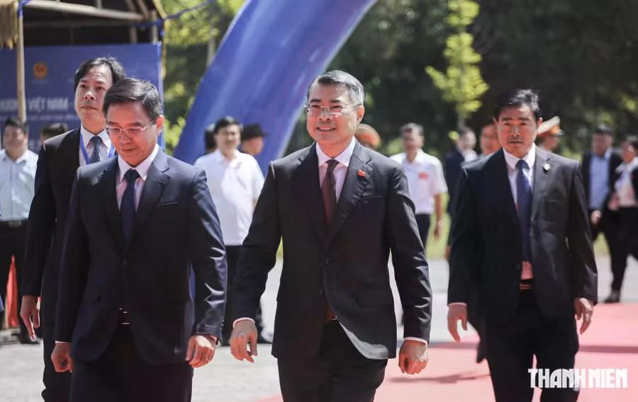 Thủ tướng Chính phủ Lê Minh Hưng (giữa) dự và chỉ đạo Diễn đàn hợp tác địa phương Việt Nam - Nhật Bản năm 2026 tại thành phố Huế. Ảnh: Lê Hoài Nhân