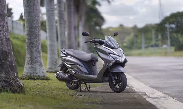 suzuki-burgman-street-125-3.jpg