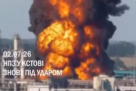 Ukraine tấn công một trong những cơ sở chế biến dầu lớn nhất của Liên bang Nga