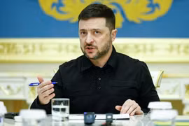 Tổng thống Ukraine vạch “lằn ranh đỏ” đàm phán