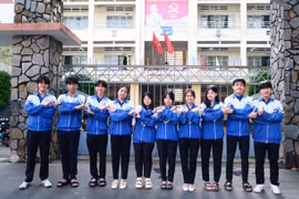 Học sinh góp sức đưa di sản lên không gian số
