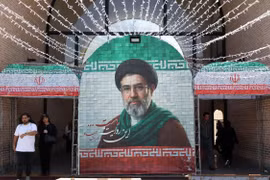 Đại giáo chủ Iran tung thông điệp cứng rắn với Mỹ