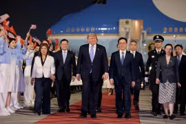 Tổng thống Mỹ Donald Trump bắt đầu thăm Trung Quốc