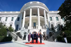 Tổng thống Mỹ Donald Trump đánh giá cuộc gặp Chủ tịch Trung Quốc Tập Cận Bình là "rất hiệu quả". Ảnh: AP